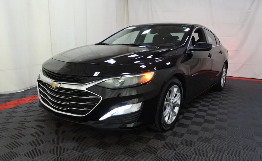 6 Used Car Dealers Competing With Instant Auto Finance in Elkhart IN